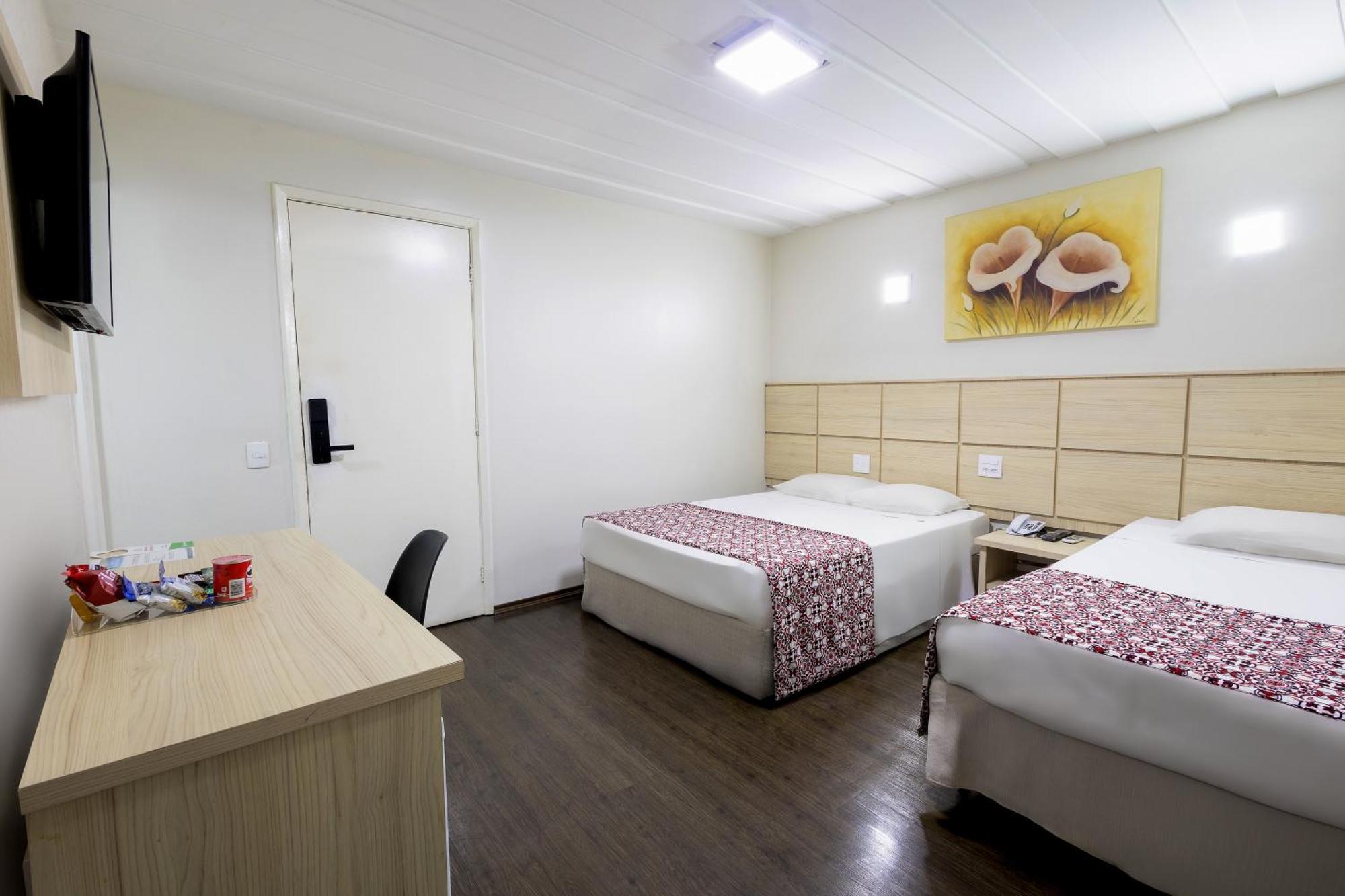 Hotel Euro Suite Sao Paulo By Nacional Inn - A 600 Metros Da Rua 25 De Marco エクステリア 写真