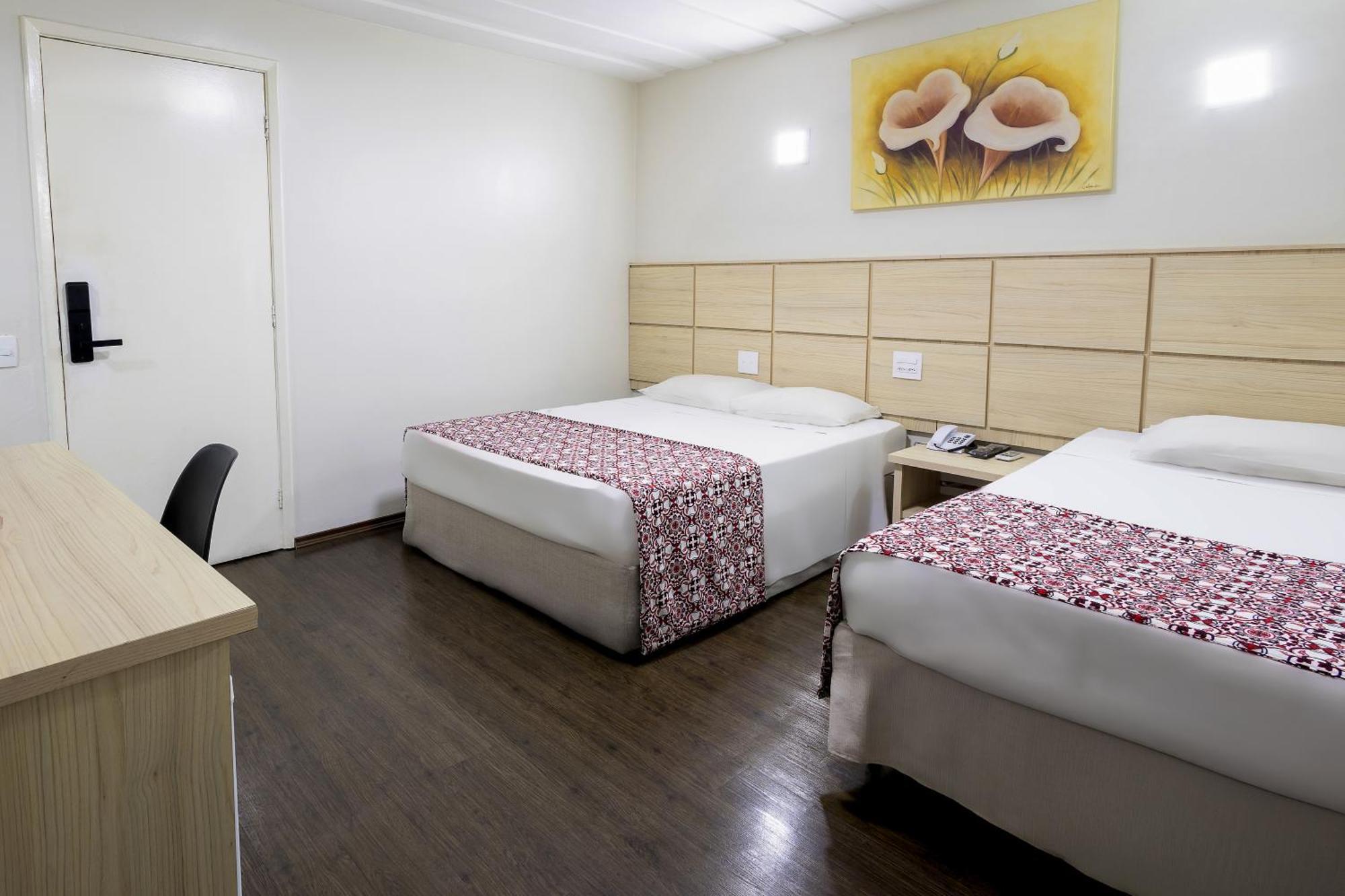 Hotel Euro Suite Sao Paulo By Nacional Inn - A 600 Metros Da Rua 25 De Marco エクステリア 写真