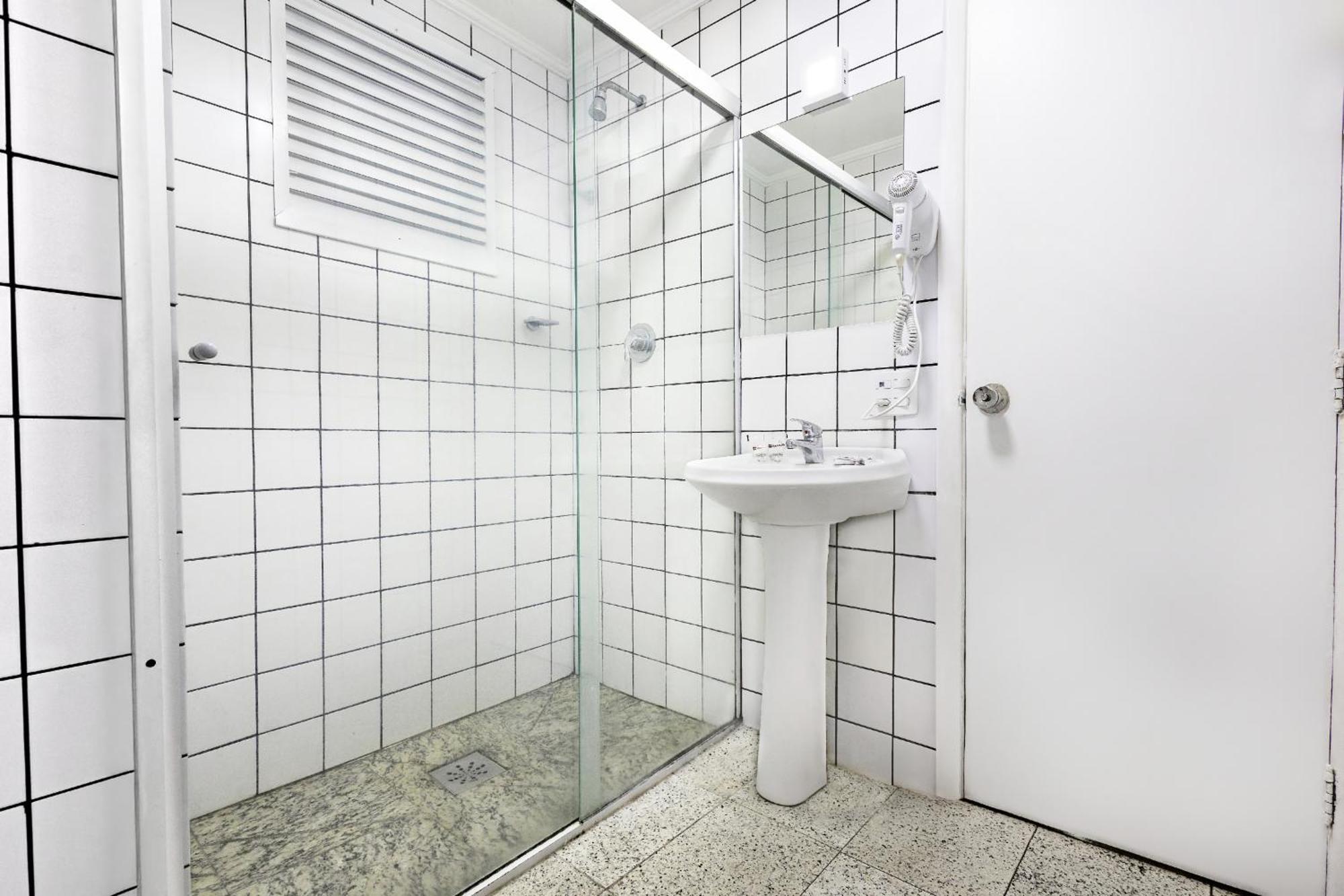 Hotel Euro Suite Sao Paulo By Nacional Inn - A 600 Metros Da Rua 25 De Marco エクステリア 写真